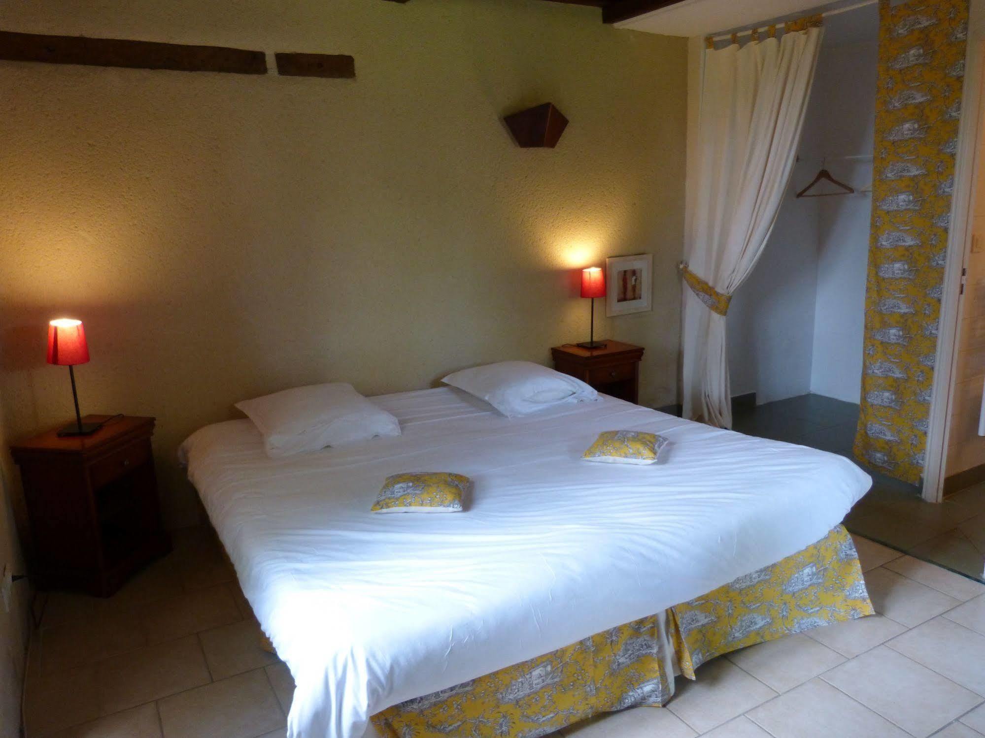 Anjou Golf And Country Club Hotel Champigne Ngoại thất bức ảnh