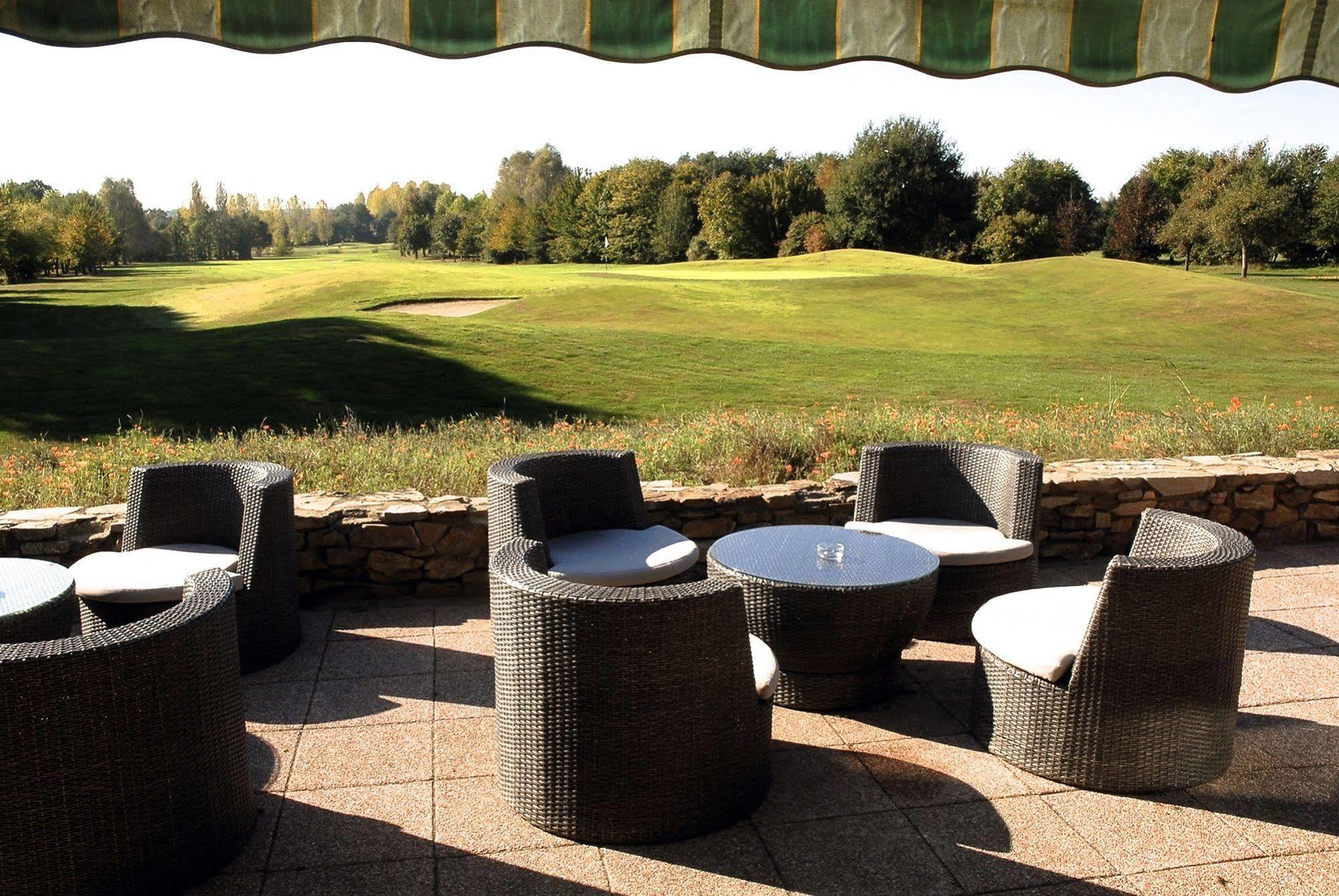 Anjou Golf And Country Club Hotel Champigne Ngoại thất bức ảnh