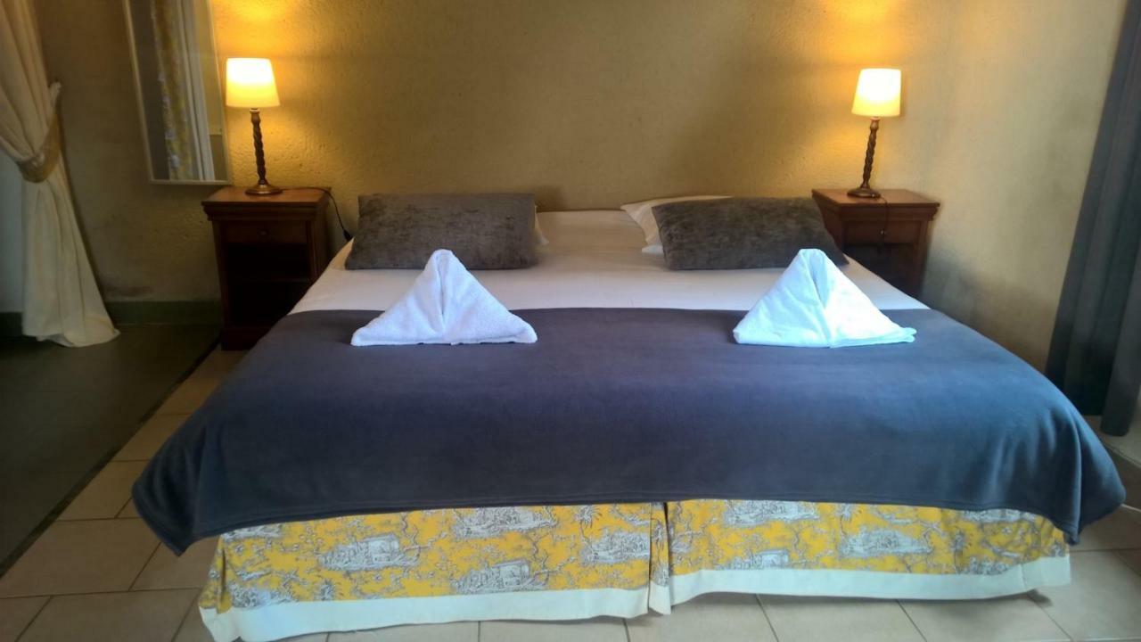 Anjou Golf And Country Club Hotel Champigne Ngoại thất bức ảnh